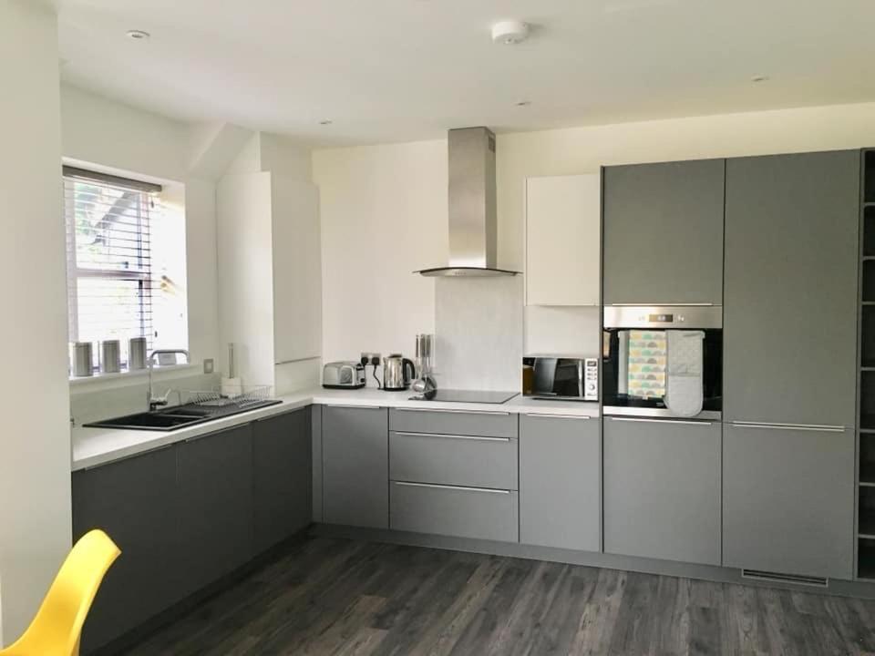Impressive Newly Built Apartment Conwy Exterior foto